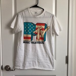 mtv music television americana tee